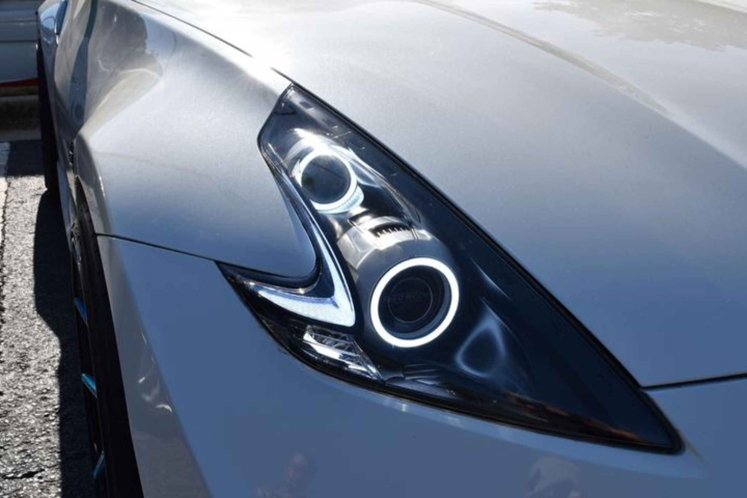 370z halo headlights